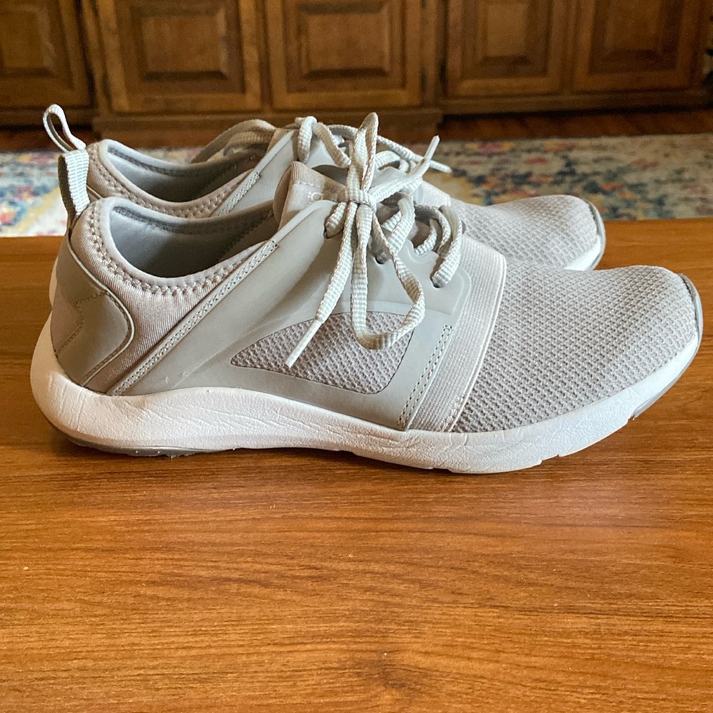 Ryka Tennis Shoes